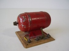 Antiker Motor - Dynamo vor